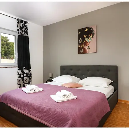 M&z Apartment *