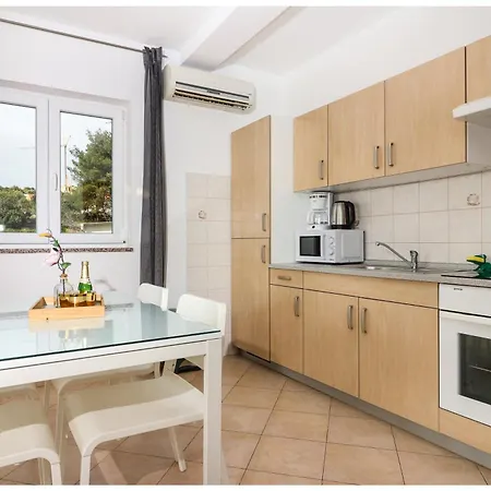 M&z Apartment *