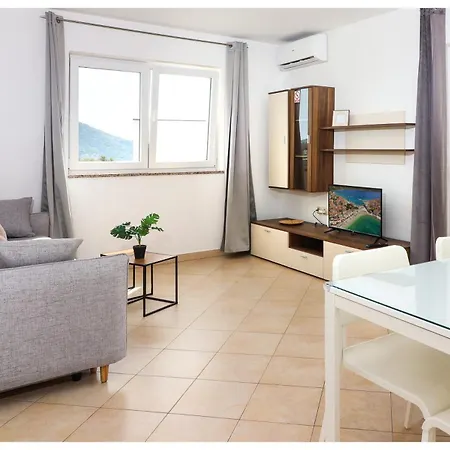 Apartment M&z