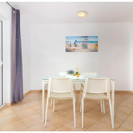 M&z Apartment Primosten