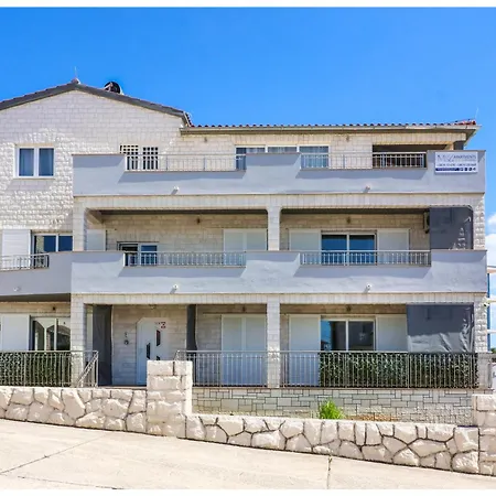 M&z Apartmán Primošten