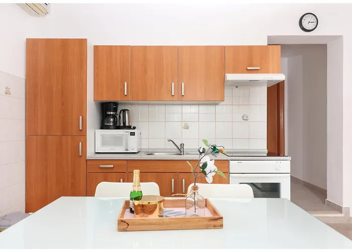 M&z Apartamento Primošten