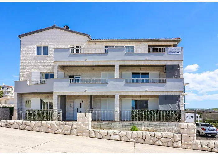 M&z Apartamento Primošten